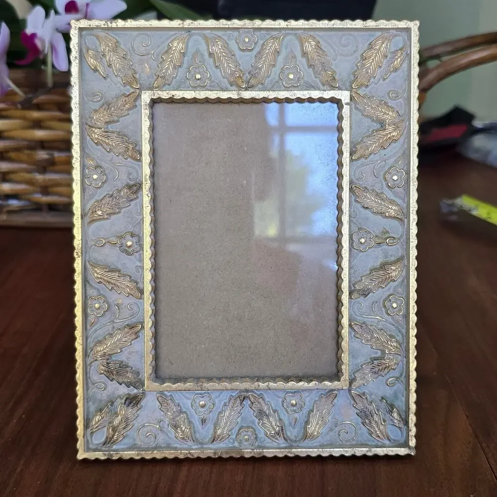 Vintage Maldon Picture Frame Gold Leaves Daisy Scalloped Edge Regency Cottage